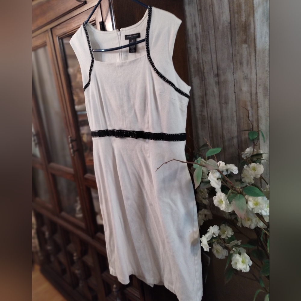 Good Clothes White Dress with Black Accents (12)